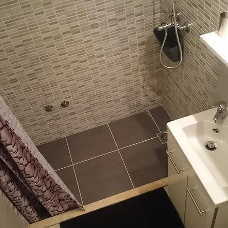 Korado Гостевой дом Ровинь